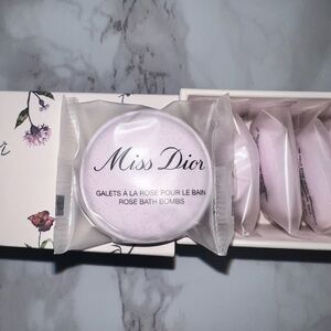 Miss Dior Rose Bath Bombs